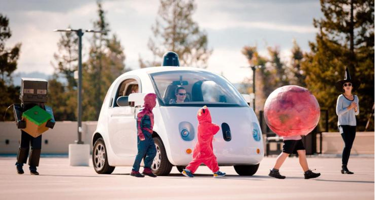 Google Car, abbandonata l'idea di una auto a guida autonoma