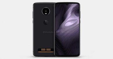 Moto Z4 Play, sul web spuntano immagini e un video: tutti i dettagli Moto Z4 Play, sul web spuntano immagini e un video: tutti i dettagli