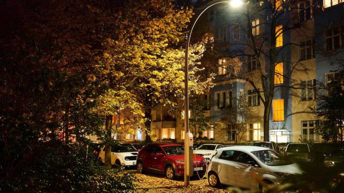 lampioni berlino ricarica auto elettriche