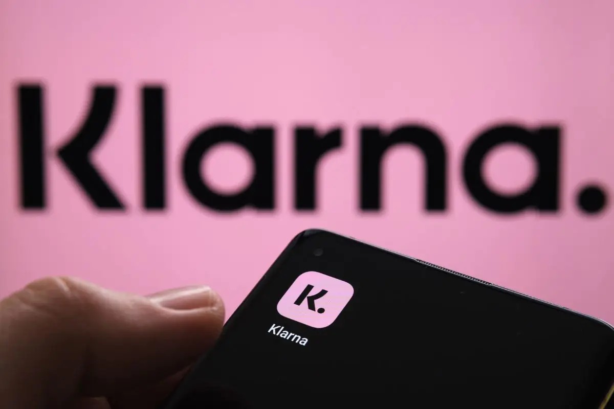 Bollo, multe e tasse a rate: l’intesa tra Klarna e pagoPA
